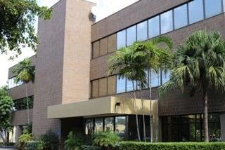 Beautiful office for Sub-Lease on the Doral area.