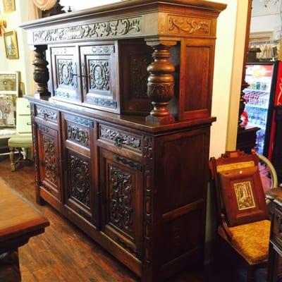 Great selection of antiques and incredible prices