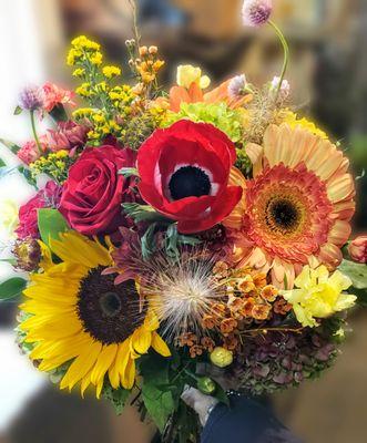 A beautiful fall bouquet for my dining room table