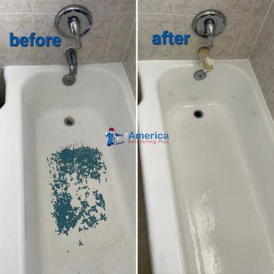 Bathtub resurfacing service by America Refinishing Pros