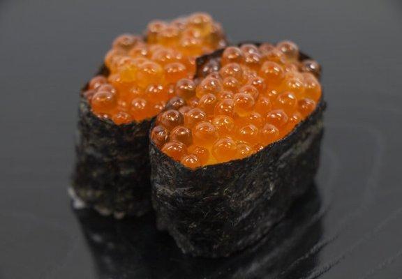 Ikura (Salmon Roe) Sushi