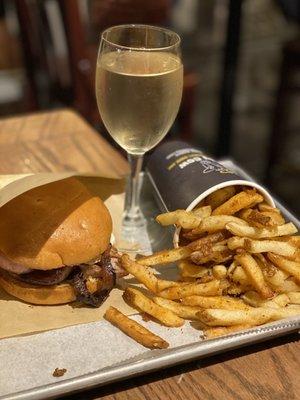 Tuna burger, Cajun fries and white wine