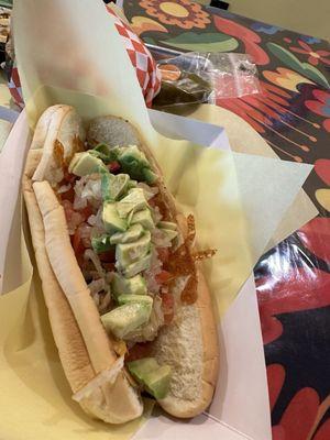 Loco dog, with everything on it. It was nice experience and good flavor.