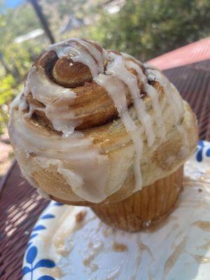 Cinnamon roll