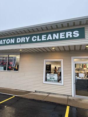 Wheaton's Dry Cleaners