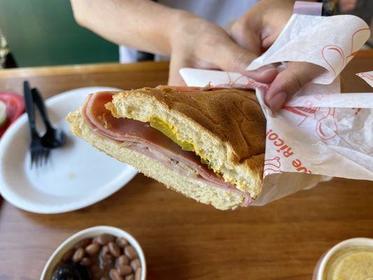 Cuban sandwich - the sandwich bread was crispy (10/22)