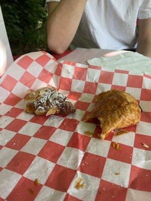 almond and chocolate croissant