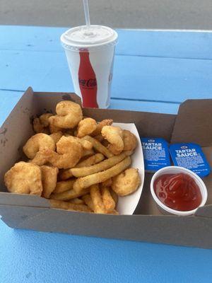 Shrimp basket with Fries