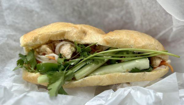 146. Banh Mi Ga Nuong