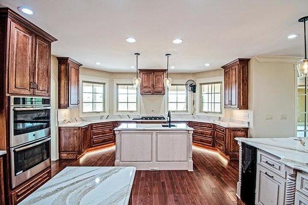 Chuck's Custom Cabinets