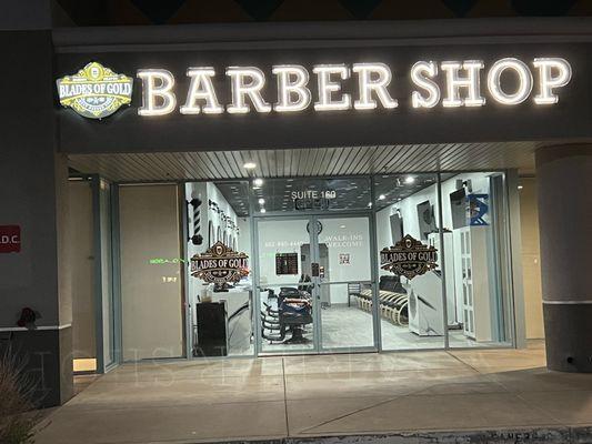 Blades Of Gold ( Best Barber Shop)