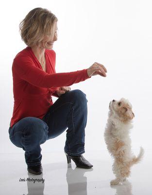 Jutka is teaching fun new tricks to a talented puppy student!