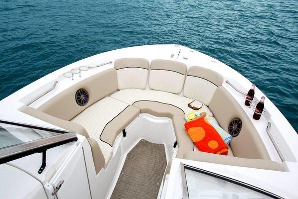 boat rental service