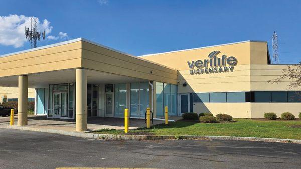 Verilife Store Front