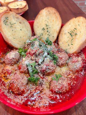 Meatballs al Sugo