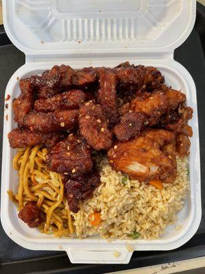 Half & half with short ribs and spicy chicken