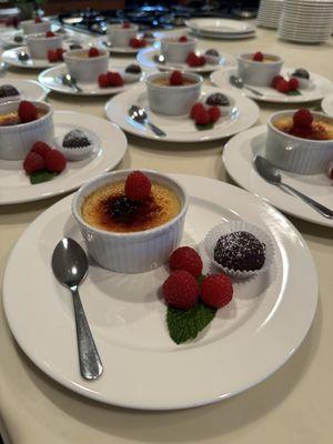 Classic creme brûlée with Dark Chocolate Truffle
.