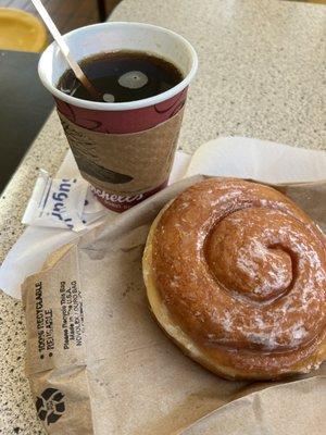 Cinnamon roll, small coffee