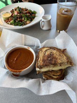 Turkey Rueben and vegan tomato soup