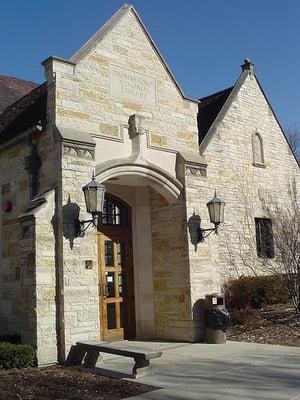 The front entrance of our beautiful library!