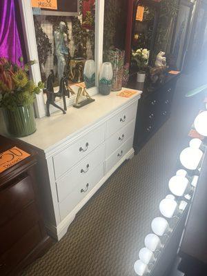 White dresser with mirror