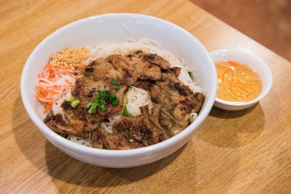 Vermicelli Noodles with Grilled Pork