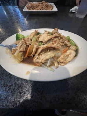 Garlic Stir Fried w/chicken