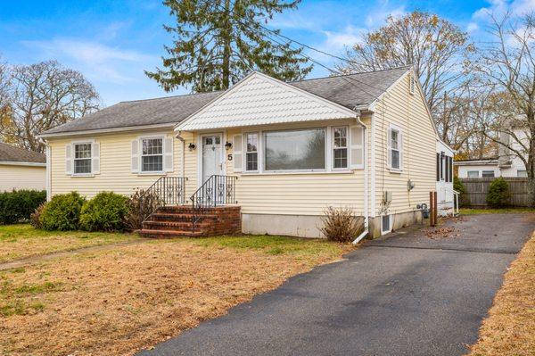 5 Longmeadow Dr, Wareham MLS 73062308