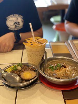 Old fashion w/ fresh milk (made with Hong cha instead of Ceylon), minced pork over rice, and good old time noodle soup (thicc)