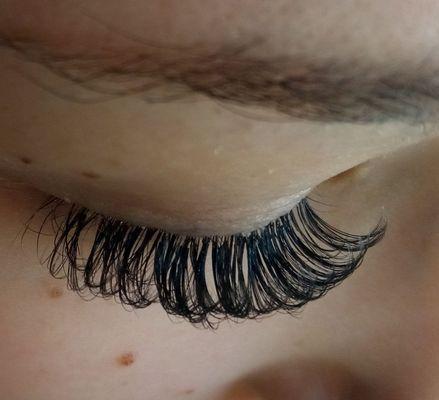 Mega eyelash extensions