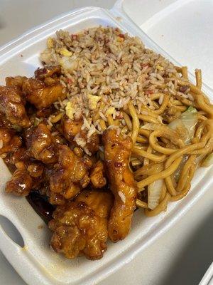 Lunch Special - 15. General Tso's Chicken Lunch Special