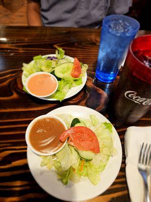 Dinner@Asahi Gril -Waialae-; 8/2/2024.Tossed Salads 4us.U choose what u prefer W/Ur Meals,Tossed Salad or Mac Salad.We enjoy R Tossed Salad.