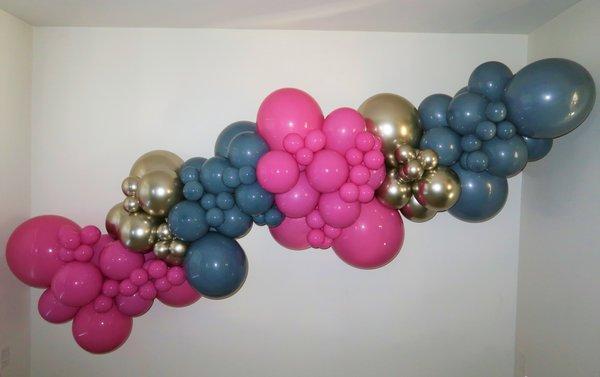 Balloon Garland near me 
Balloon Garland Grab-n-Go
Call for Yours 3143935062