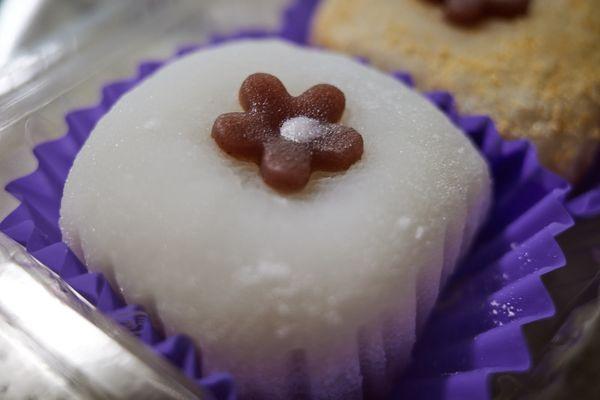 Kinako mochi