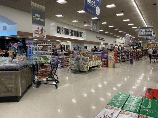 Safeway lobby