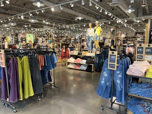 Levi's Outlet Store