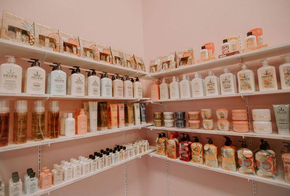 We have a huge selection of spray tan friendly skin care products as well as professional self tanning brands!