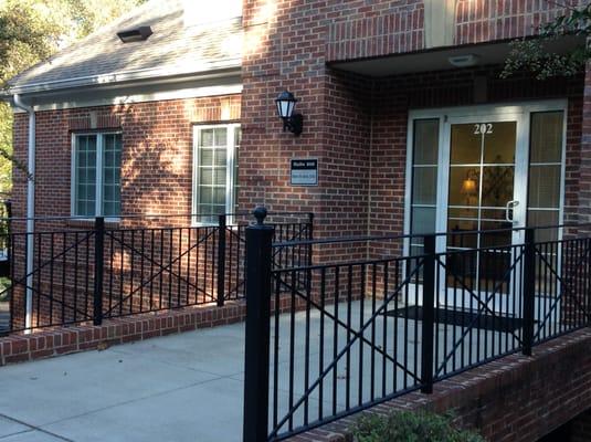 Front entrance to the office of Robert M. Kelso, DDS