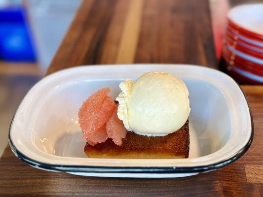 Incredible grapefruit cake