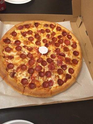 Large pepperoni pizza