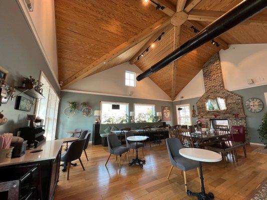 Seating area - love the high ceilings!