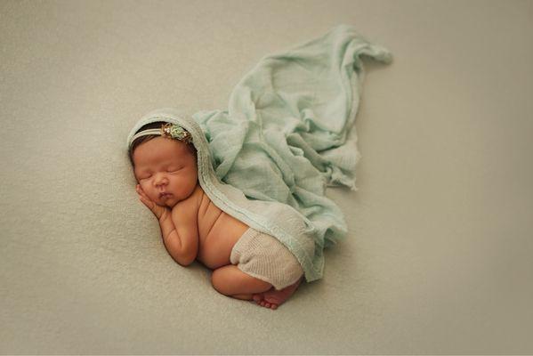 Mint Newborn Photography