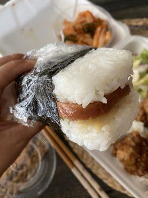 Spam musubi