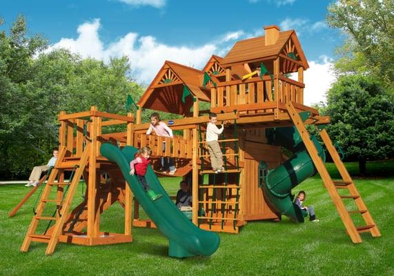 Hunter's Deluxe Swing Set If the Hunter's Hideaway isn't big enough, then the Hunter's Deluxe will surely fit your needs!...