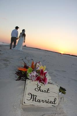 Stress-Free Beach Weddings on Alabama's gulf coast!