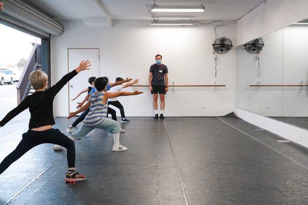 Epee youth fencing class