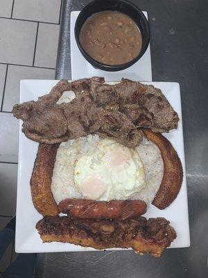 Bandeja Paisa