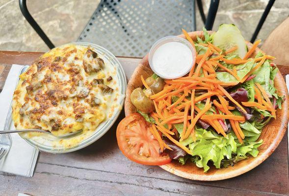 A la Carte - Beefy Mac  Side of House-Made Salsa