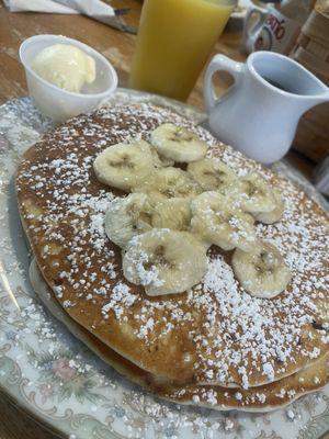 Giant Banana Pancakes