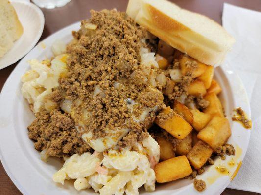 Cheeseburger Garbage Plate with "Everything" (homefries) - Loads of homefries and mac salad!